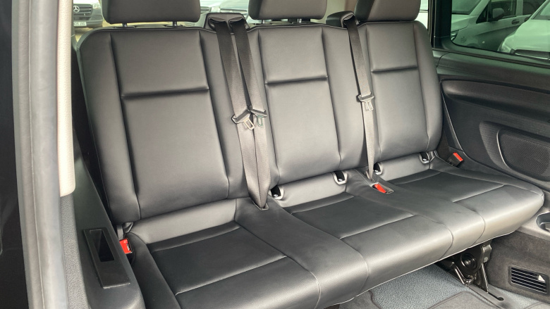 Mercedes-Benz Vito Tourer L3 Diesel Rwd 114 CDI Pro 9-Seater 9G-Tronic